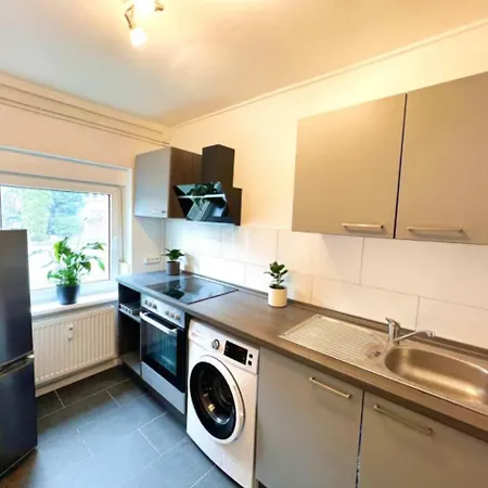 Apartment B - Monteursunterkunft - Einzelbetten - Gute Anbindung - Bettwäsche *