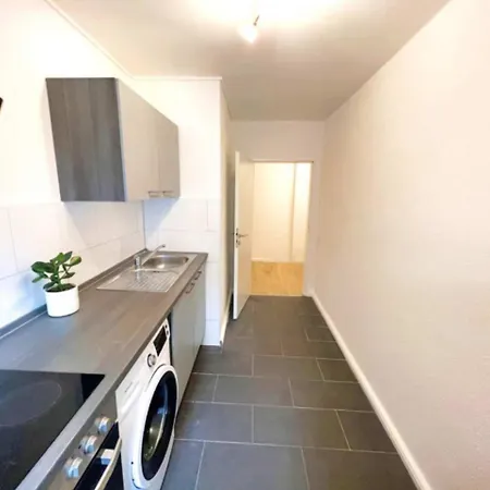 Apartment B - Monteursunterkunft - Einzelbetten - Gute Anbindung - Bettwäsche Schwarzenbek
